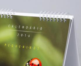 Impressão de calendário de mesa